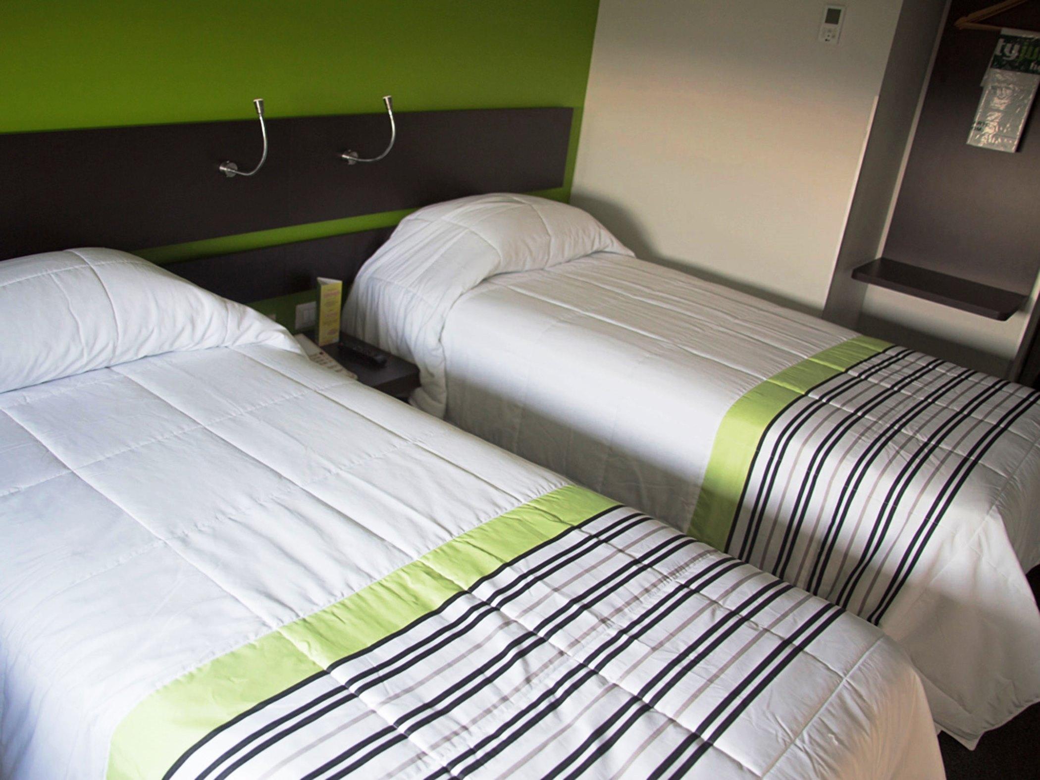 City Express Junior By Marriott Aguascalientes Centro Bagian luar foto