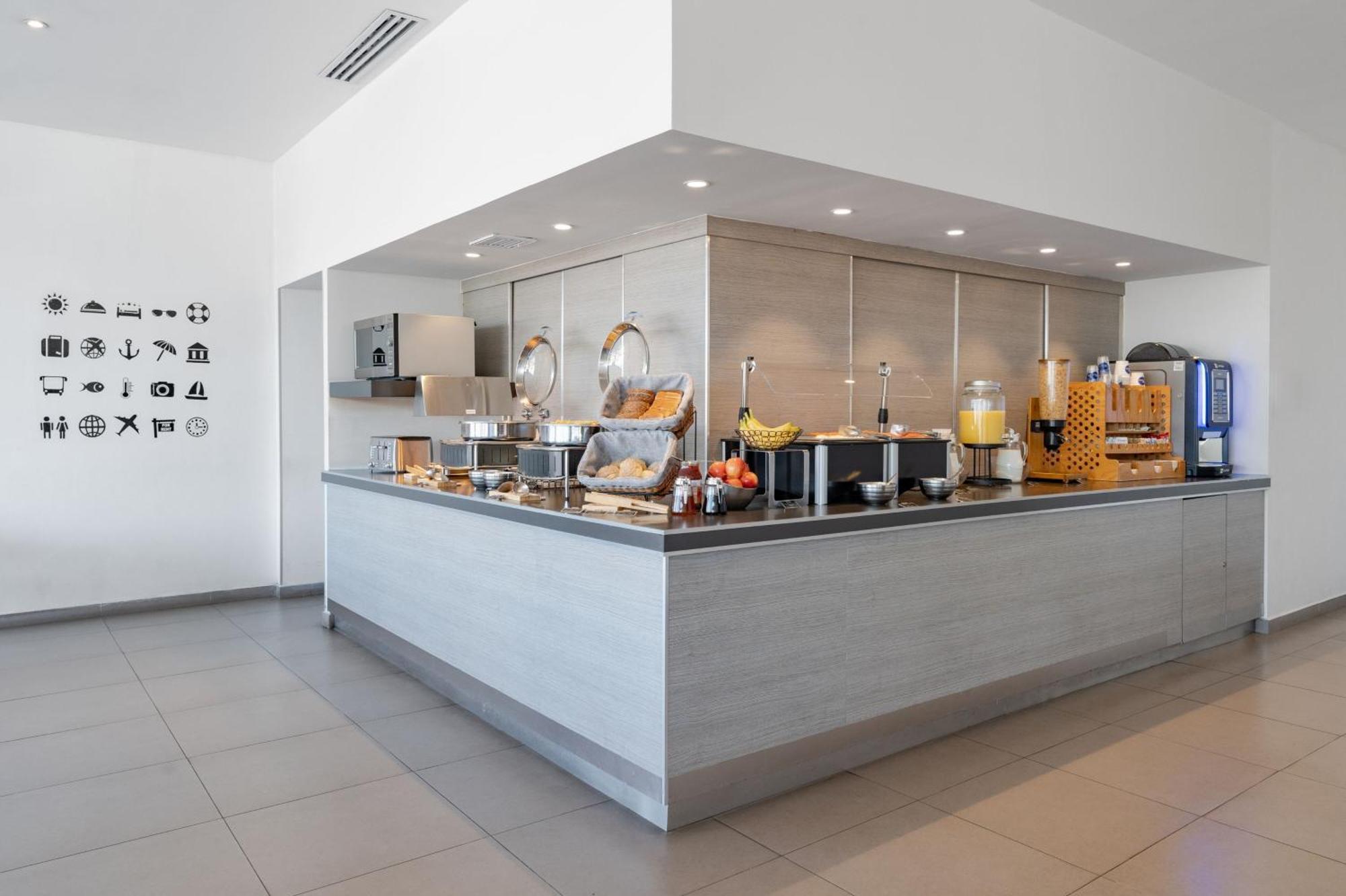 City Express Junior By Marriott Aguascalientes Centro Bagian luar foto